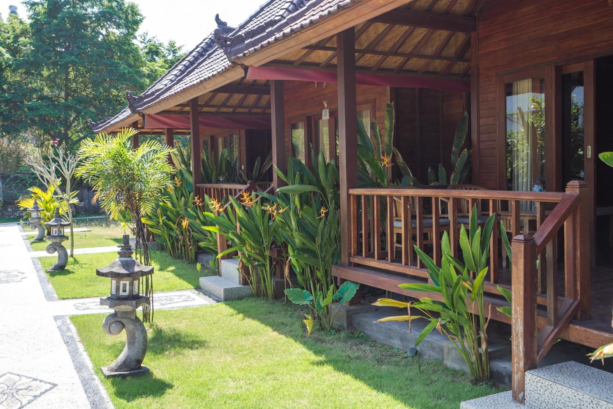 Taman Tirta Villa Нуса-Лембонган Экстерьер фото